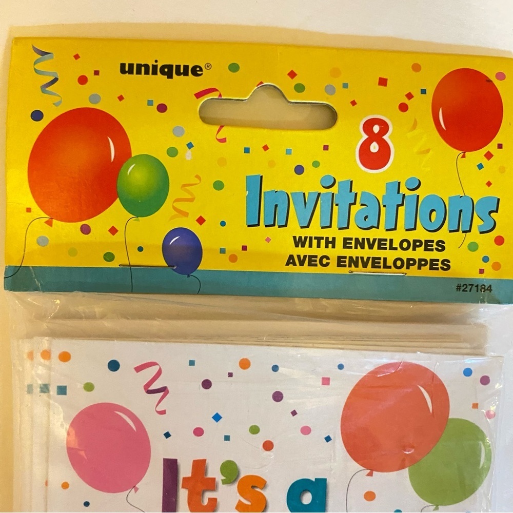 8 Colorful Birthday Party Invitations with Envelopes - Picture 3 of 4